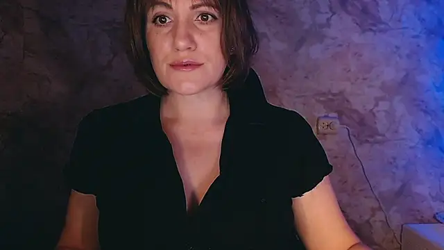 Snapshot of _letty_ chatting on December 19, 2024, 8:34 pm letty online show from December 19, 2024, 8:34 pm