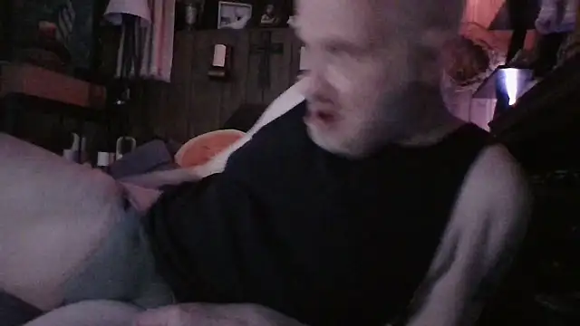 Makowboy online show from March 26, 2026, 11:08 am