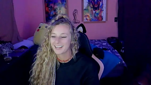 Snapshot of AsiaGoesPro chatting on December 21, 2025, 5:53 am AsiaGoesPro online show from December 21, 2025, 5:53 am