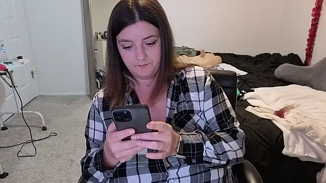 magicsparkles online show from May 9, 2026, 2:26 am