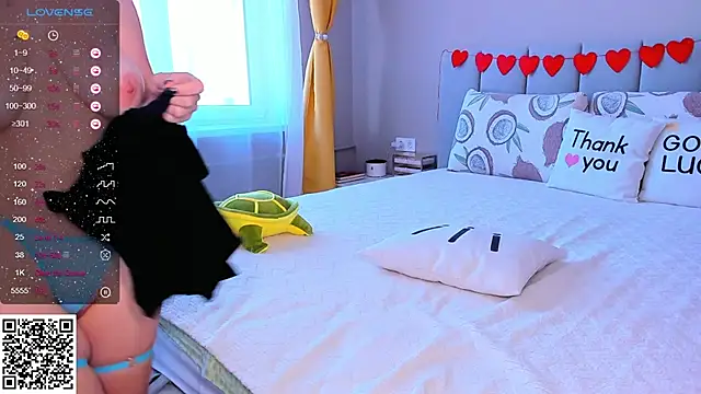 alishauki online show from February 25, 2025, 1:32 pm