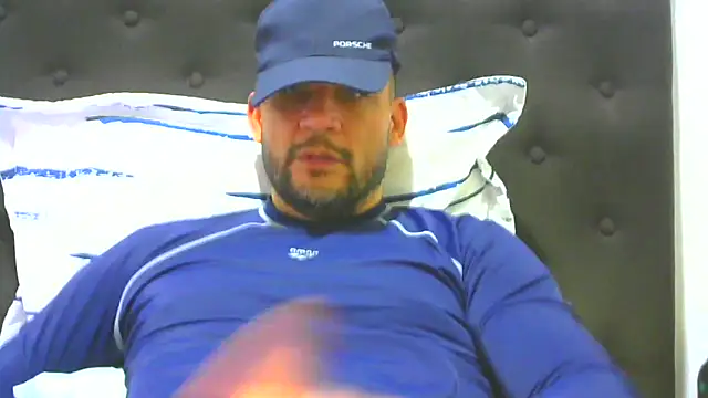 altenori112 online show from November 21, 2025, 2:32 am