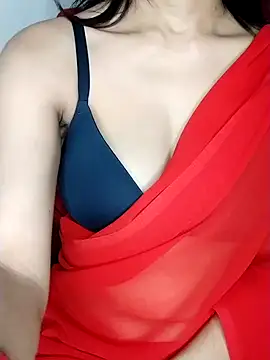 Snapshot of babyqueen001 chatting on December 24, 2024, 4:51 pm babyqueen001 online show from December 24, 2024, 4:51 pm