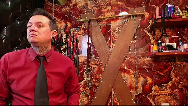 boy n girl online show from April 18, 2026, 10:39 am