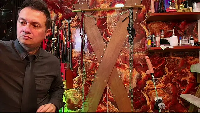 boy n girl online show from April 24, 2026, 9:11 am