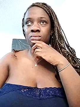 doucebrune online show from June 8, 2026, 3:40 am