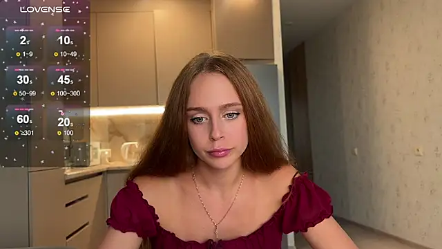 Snapshot of Megan_Nilson chatting on July 5, 2026, 5:31 pm Megan Nilson online show from July 5, 2026, 5:31 pm