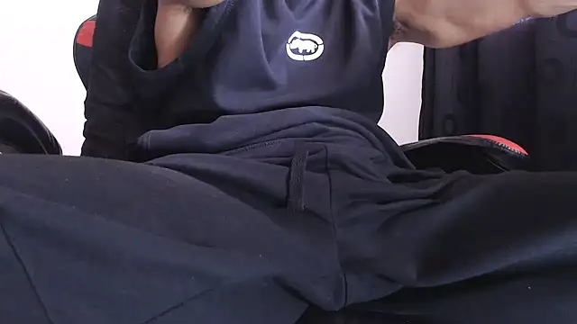 ErosFindomKing online show from October 13, 2025, 8:32 pm