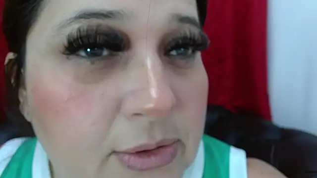 Kerly Doll online show from January 8, 2026, 12:33 pm