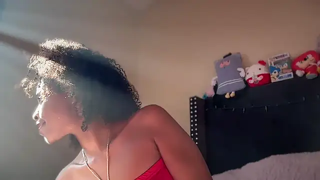 Snapshot of Cum2Charm chatting on December 17, 2025, 6:02 pm Cum2Charm online show from December 17, 2025, 6:02 pm