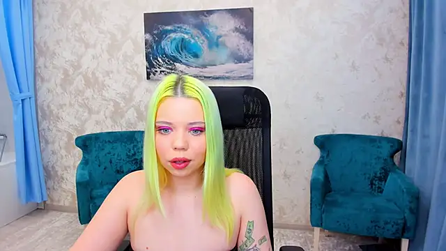 Snapshot of EnergyBunny_1 chatting on February 6, 2025, 11:37 pm EnergyBunny 1 online show from February 6, 2025, 11:37 pm