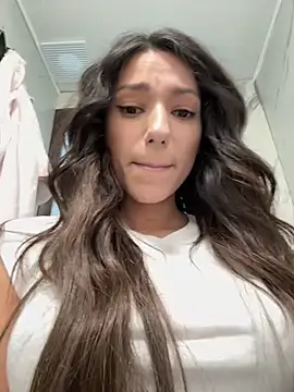  MiaQueen  online show from February 15, 2026, 7:57 pm