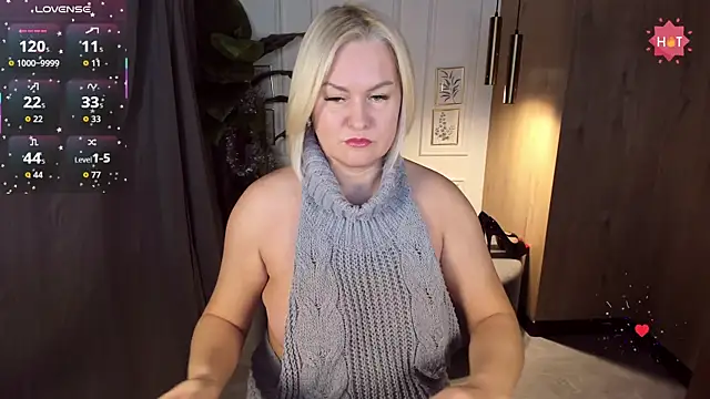 YolandaKiss online show from January 11, 2026, 4:19 am