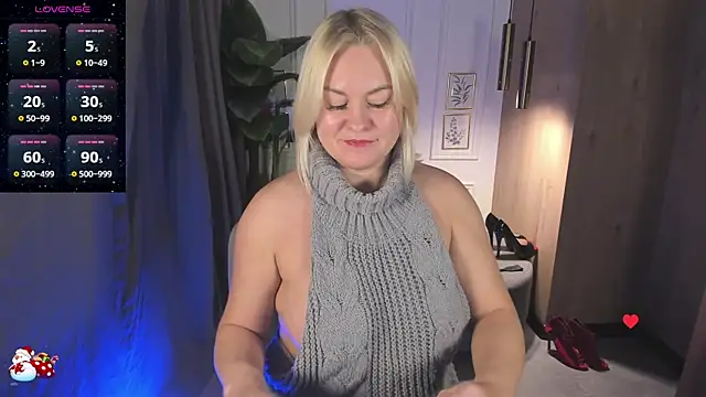 YolandaKiss online show from December 5, 2025, 7:55 pm