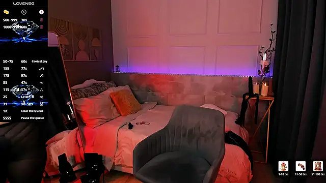 KylieMellow online show from February 3, 2026, 1:38 pm