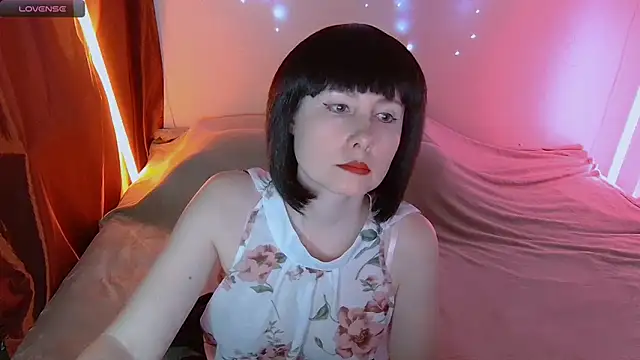 Snapshot of bekyboop chatting on December 3, 2025, 9:53 am bekyboop online show from December 3, 2025, 9:53 am