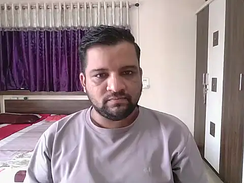 Snapshot of dhruv_love chatting on September 18, 2025, 3:53 am dhruv love online show from September 18, 2025, 3:53 am