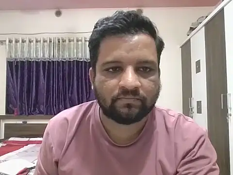 Snapshot of dhruv_love chatting on September 30, 2025, 1:28 pm dhruv love online show from September 30, 2025, 1:28 pm
