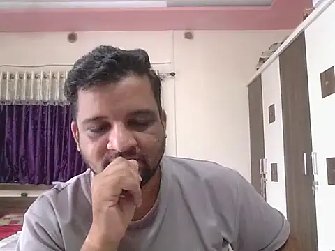 Snapshot of dhruv_love chatting on September 12, 2025, 4:56 am dhruv love online show from September 12, 2025, 4:56 am