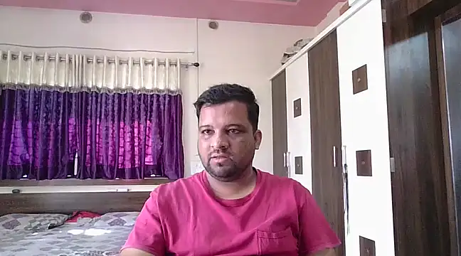 Snapshot of dhruv_love chatting on February 20, 2025, 4:07 am dhruv love online show from February 20, 2025, 4:07 am
