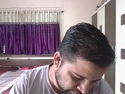 Snapshot of dhruv_love chatting on September 25, 2025, 3:56 am dhruv love online show from September 25, 2025, 3:56 am