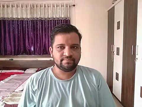 Snapshot of dhruv_love chatting on September 17, 2025, 4:14 am dhruv love online show from September 17, 2025, 4:14 am