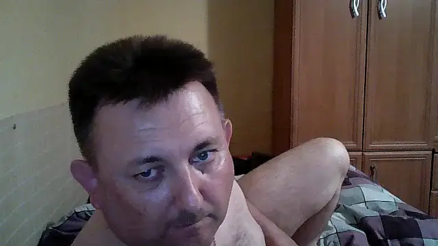 Novy73 online show from June 9, 2026, 11:28 pm