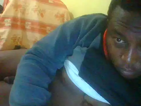 Snapshot of honeyswit chatting on December 21, 2025, 9:04 pm honeyswit online show from December 21, 2025, 9:04 pm