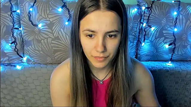 MaggieCake online show from May 31, 2026, 1:44 am