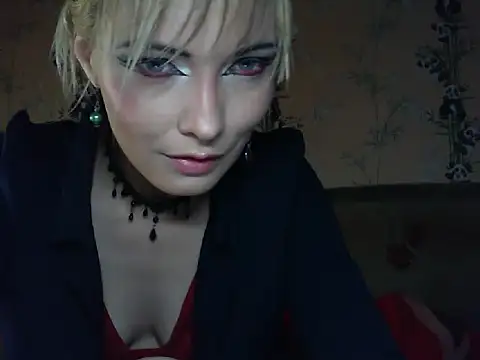 WildMissNiks online show from June 6, 2026, 6:40 am