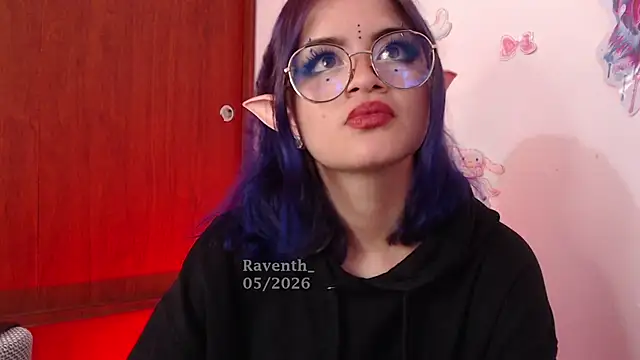 Snapshot of Raventh_ chatting on May 11, 2026, 11:22 am Raventh online show from May 11, 2026, 11:22 am