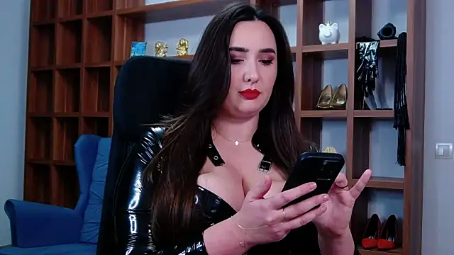 Snapshot of Mistress_Audrey chatting on November 7, 2025, 7:29 pm Mistress Audrey online show from November 7, 2025, 7:29 pm