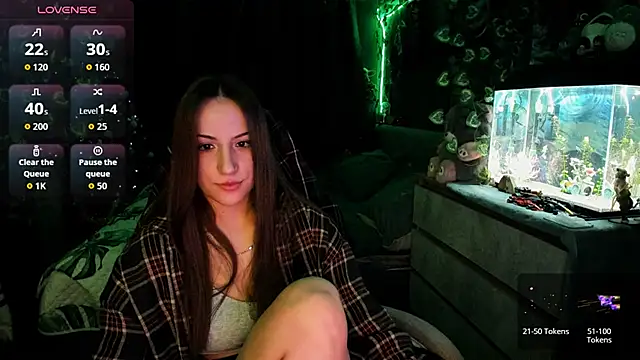 Snapshot of Selbi_Paine chatting on December 16, 2025, 6:12 pm Selbi Paine online show from December 16, 2025, 6:12 pm