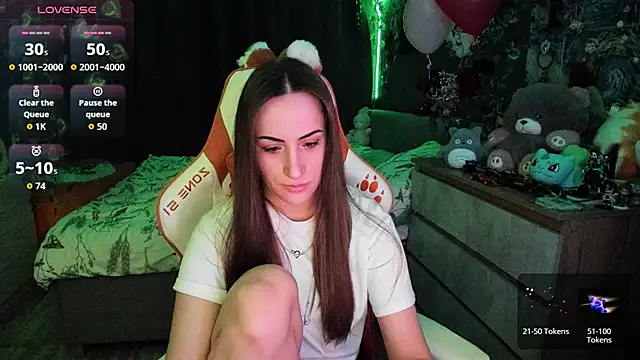 Snapshot of Selbi_Paine chatting on February 19, 2026, 5:32 pm Selbi Paine online show from February 19, 2026, 5:32 pm