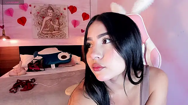 Snapshot of Mariana_sweetest chatting on February 15, 2025, 4:34 pm Mariana sweetest online show from February 15, 2025, 4:34 pm