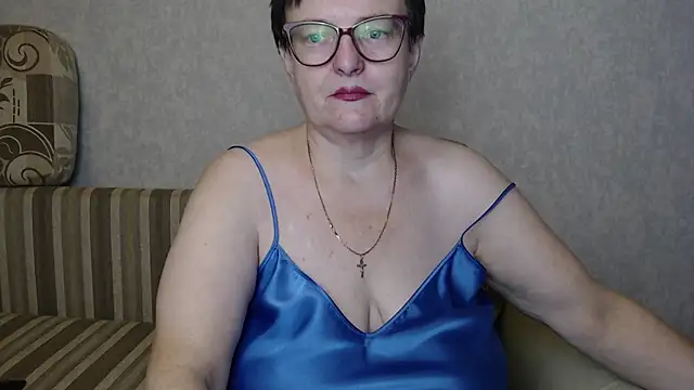 Snapshot of MargieEvans chatting on October 25, 2025, 11:53 am MargieEvans online show from October 25, 2025, 11:53 am
