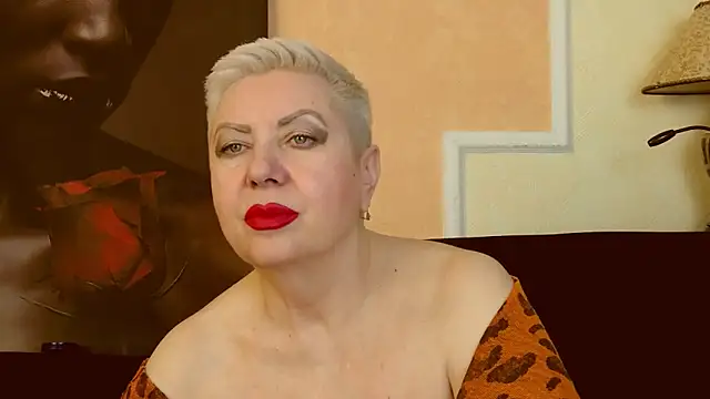 LadyPosh online show from March 14, 2025, 9:32 pm