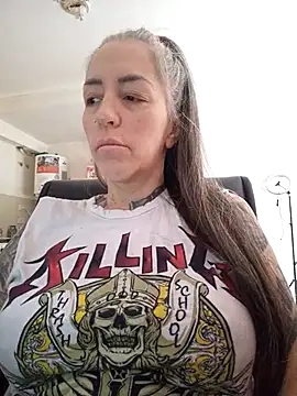 vamporasuccubus19777 online show from February 11, 2026, 8:52 pm