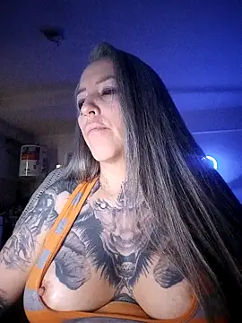 Snapshot of vamporasuccubus19777 chatting on November 16, 2025, 3:33 am vamporasuccubus19777 online show from November 16, 2025, 3:33 am