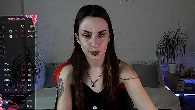 Snapshot of FranceskoJones chatting on November 30, 2025, 12:44 am FranceskoJones online show from November 30, 2025, 12:44 am