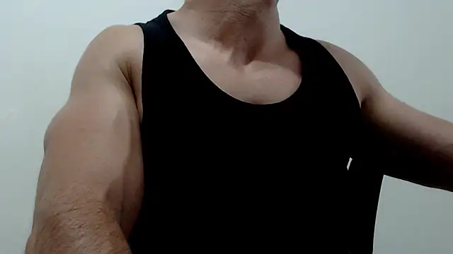 Snapshot of sexy_fit_guy_on_cam chatting on September 26, 2025, 7:32 pm sexy fit guy on cam online show from September 26, 2025, 7:32 pm