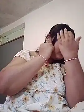 Snapshot of Indianbloom- chatting on November 8, 2025, 9:24 am Indianbloom- online show from November 8, 2025, 9:24 am