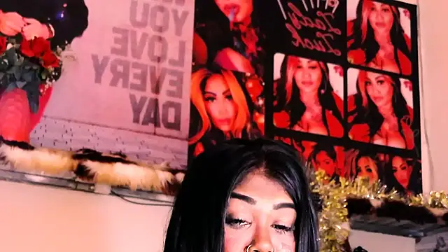 Snapshot of indian_dreamgirl chatting on February 5, 2026, 6:59 pm indian dreamgirl online show from February 5, 2026, 6:59 pm