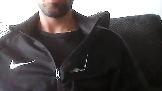 Snapshot of juju156111 chatting on October 26, 2025, 8:04 am juju156111 online show from October 26, 2025, 8:04 am