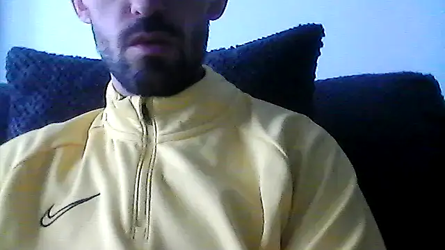 Snapshot of juju156111 chatting on November 27, 2025, 10:27 am juju156111 online show from November 27, 2025, 10:27 am