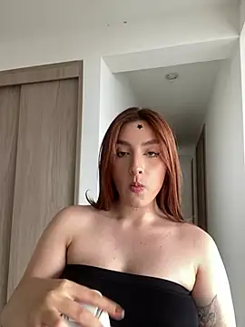 Anavi  online show from February 19, 2026, 9:56 pm