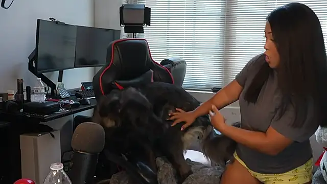 Bubbleliyah online show from April 3, 2026, 3:29 pm