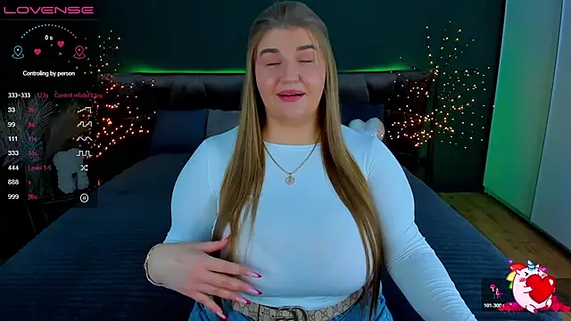 Snapshot of Adele_sugar chatting on November 4, 2025, 12:58 am Adele sugar online show from November 4, 2025, 12:58 am