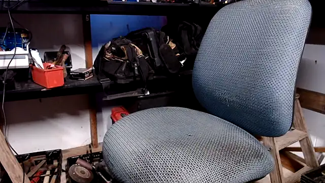 justinewe69 online show from October 28, 2025, 9:47 pm