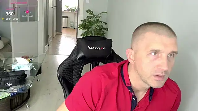 Snapshot of Maribor chatting on October 15, 2025, 1:19 pm Maribor online show from October 15, 2025, 1:19 pm